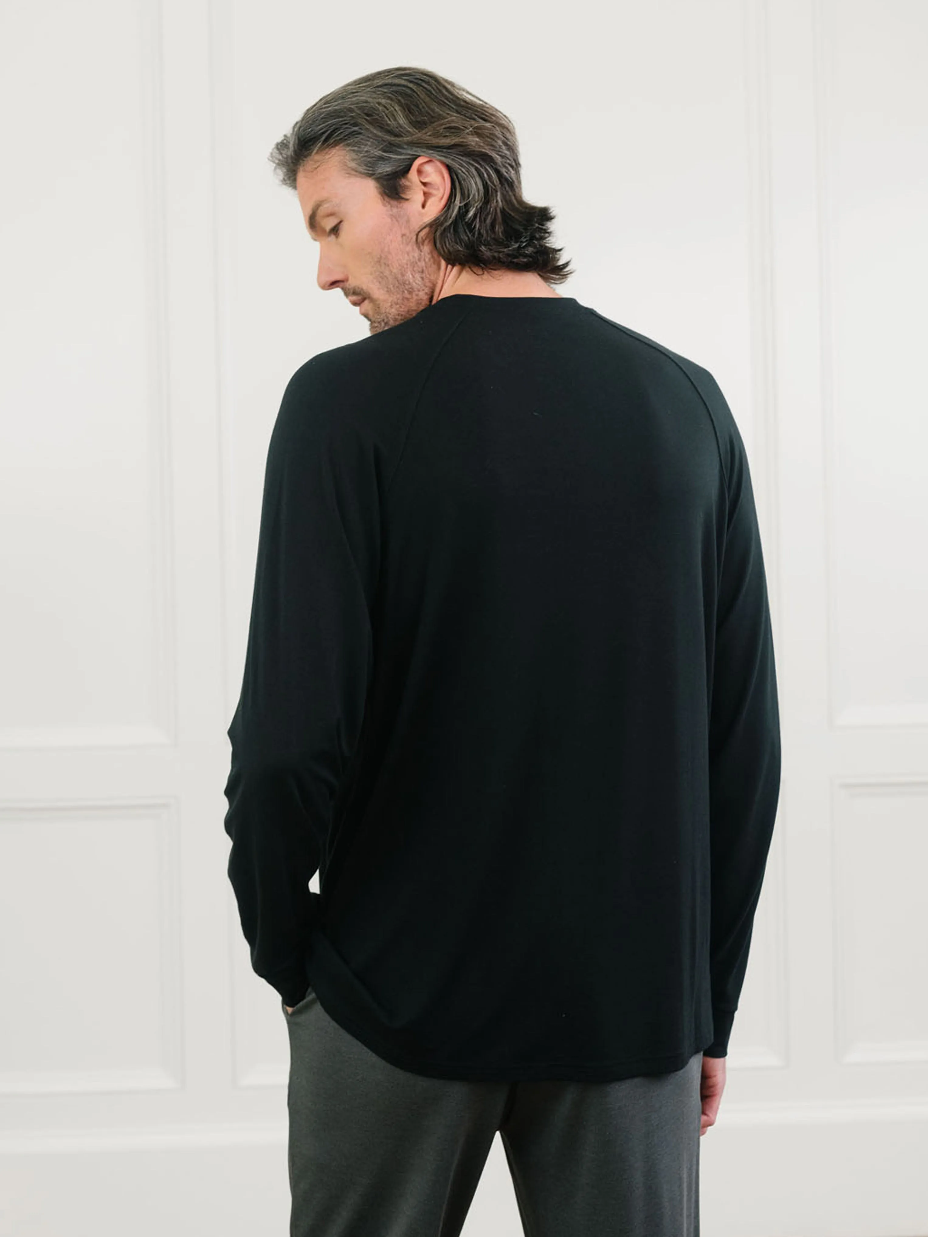Men's Bamboo Stretch-Knit Long Sleeve