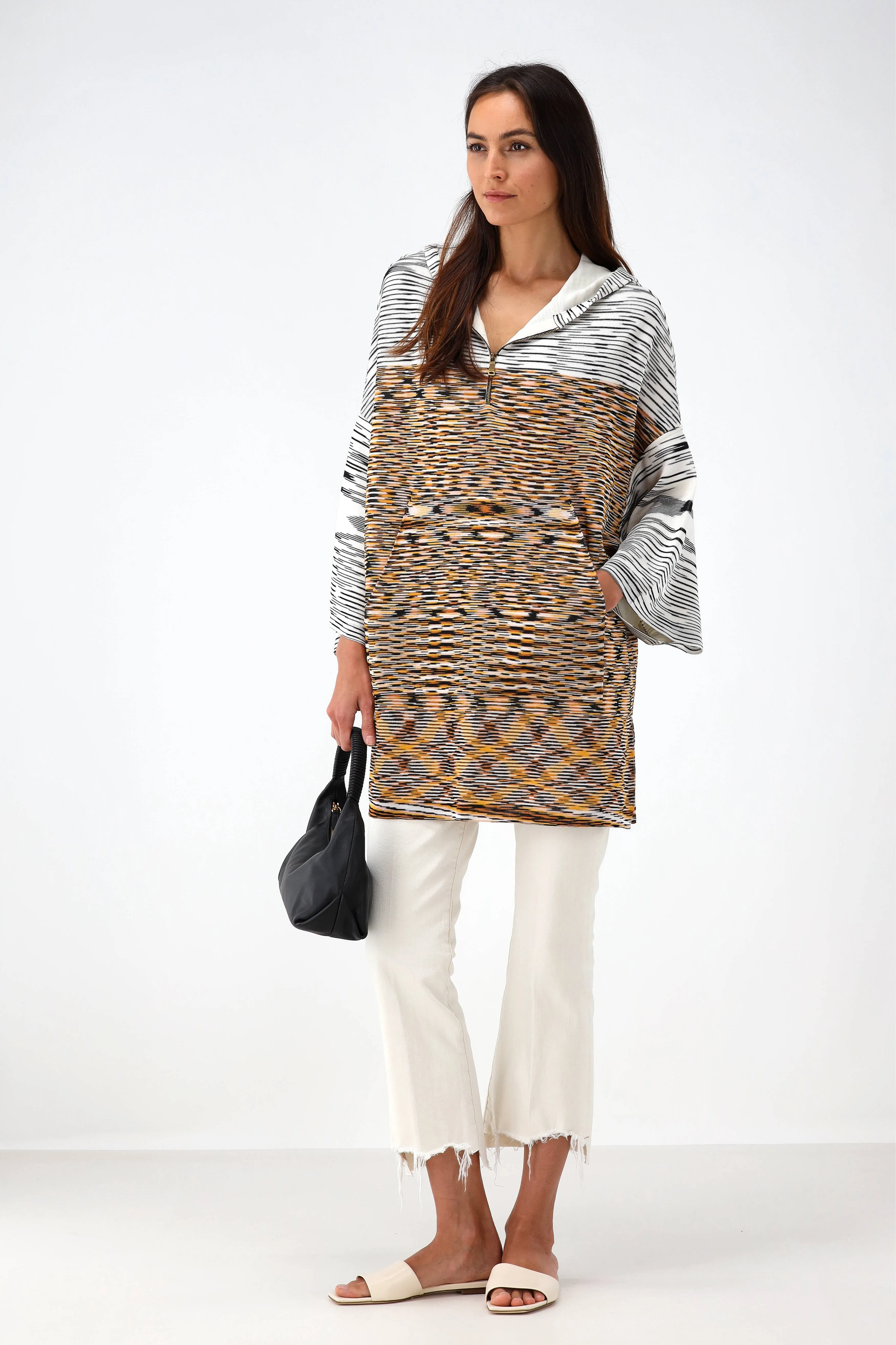 Poncho in Tiger White/Schwarz