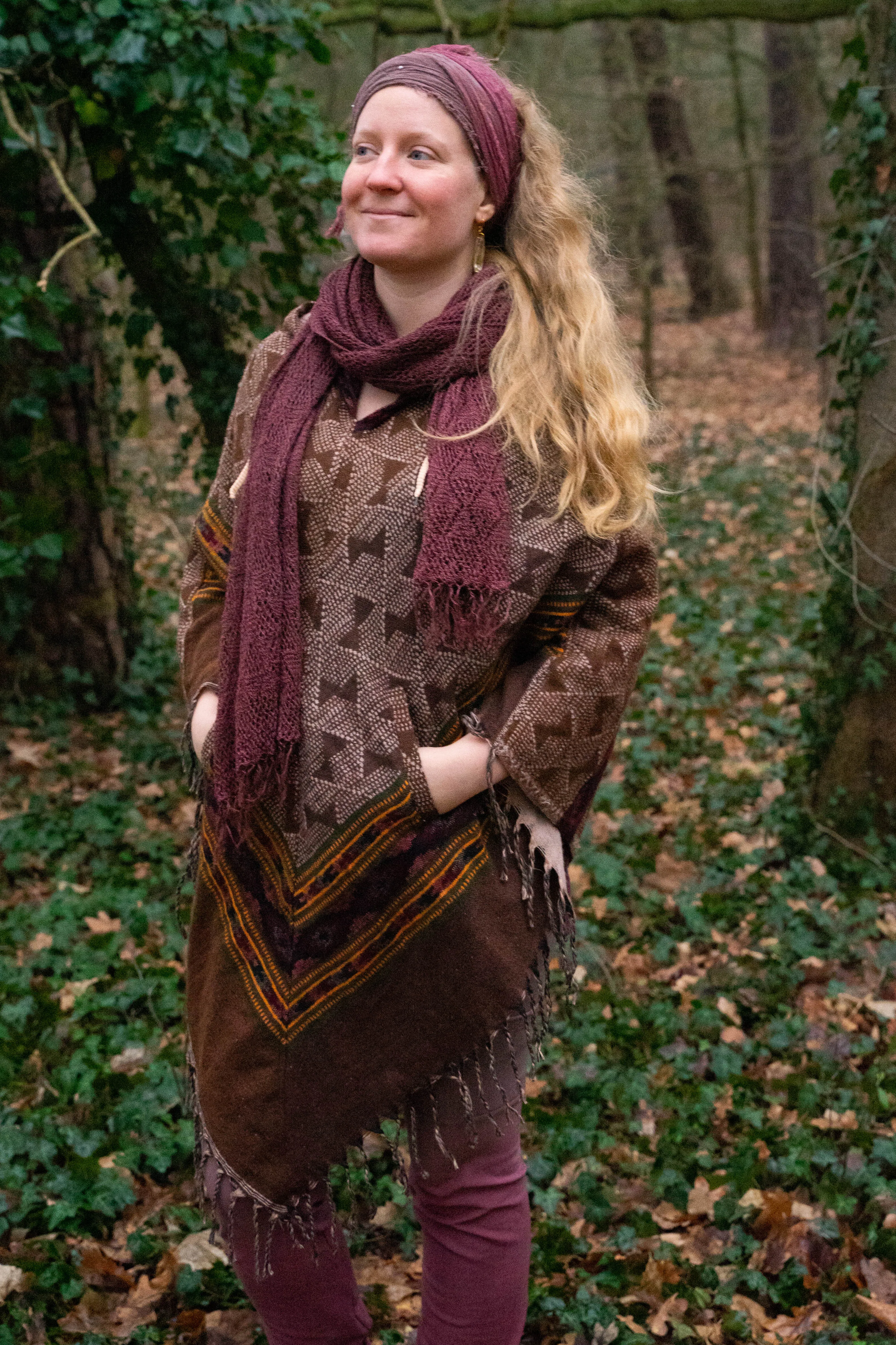 Poncho mit Taschen