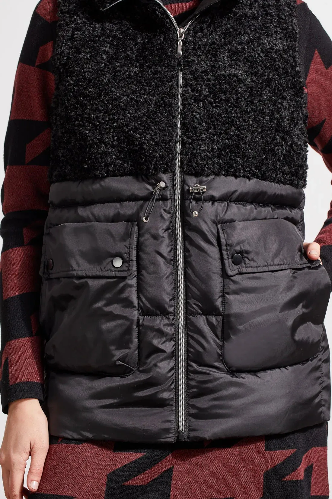 Sleeveless Sherpa Vest [Black-5561O]