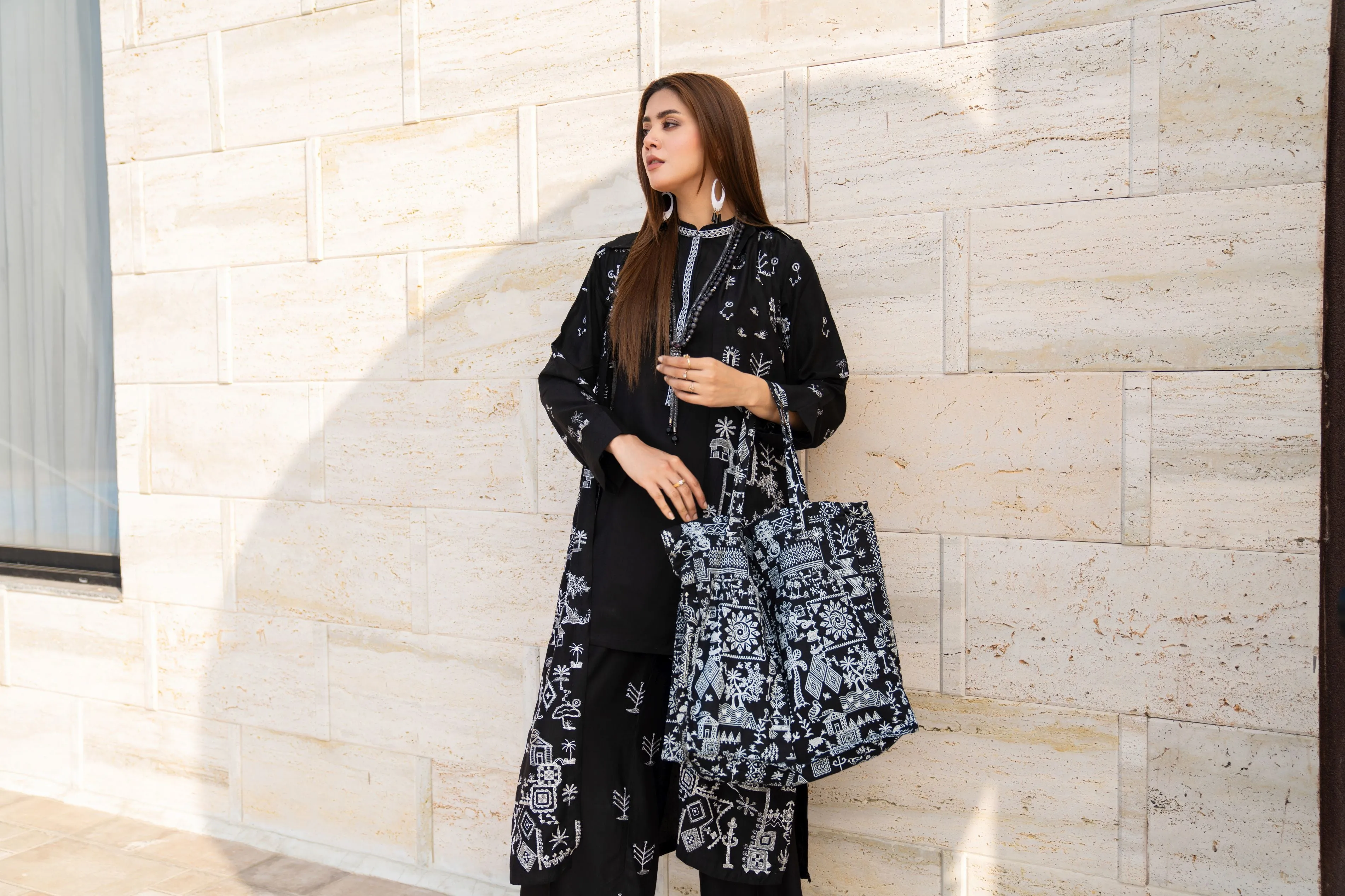 VOGUE VISTAS LINEN EMBROIDERED DRESS BY ZAIWA ZB2